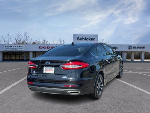 Used 2020 Ford Fusion SE AWD/4WD image 3