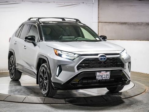 Used 2024 Toyota RAV4 XSE w/ Advanced Technology Package AWD/4WD image 2