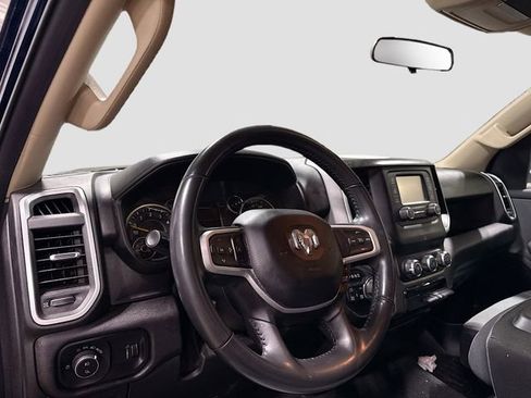 Used 2020 RAM 1500 Big Horn AWD/4WD image 11