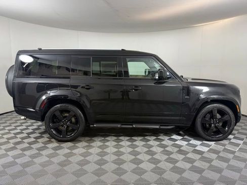 New 2026 Land Rover Defender 130 V8 image 9