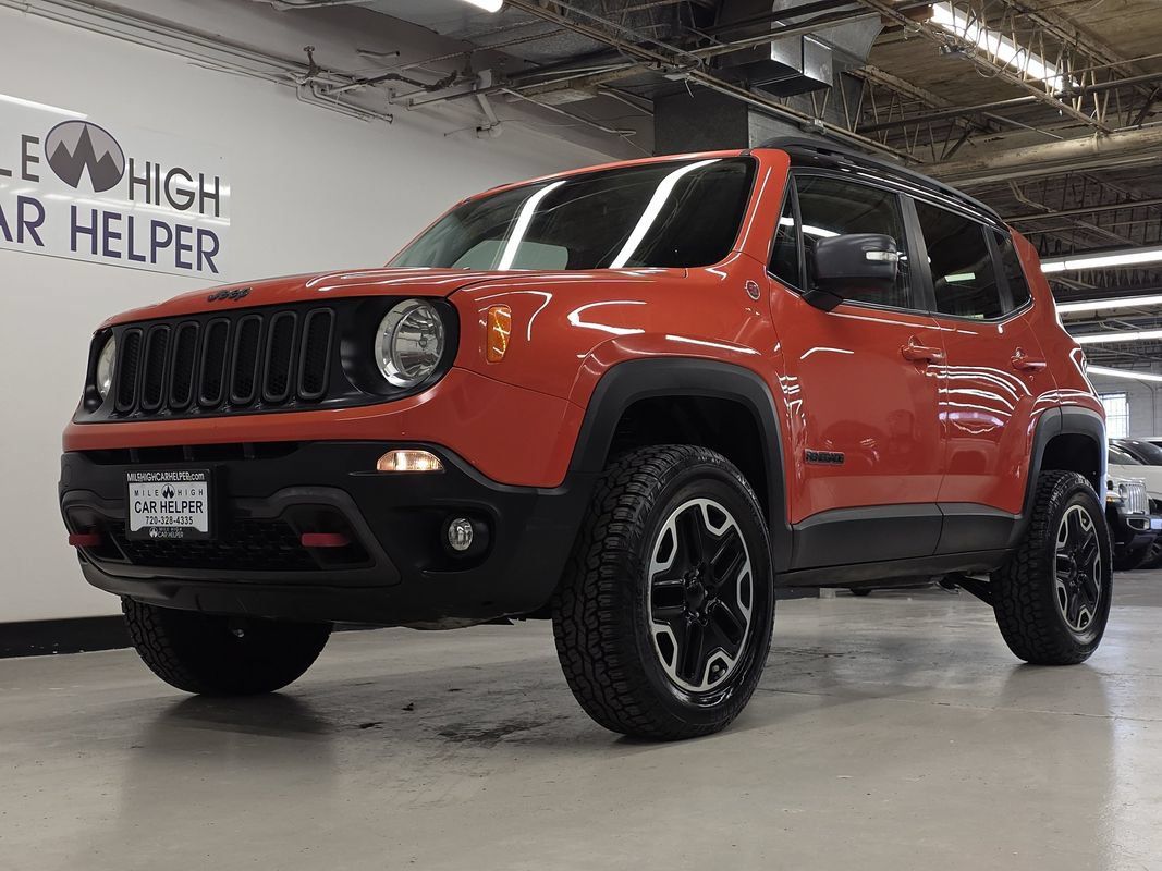Used 2016 Jeep Renegade Trailhawk AWD/4WD image 15