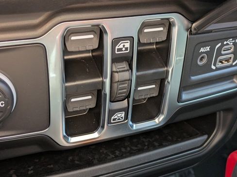 New 2025 Jeep Wrangler Sport S image 20