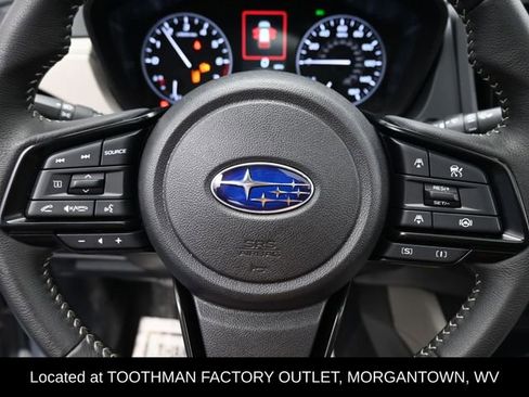 Used 2025 Subaru Forester Premium AWD/4WD image 15