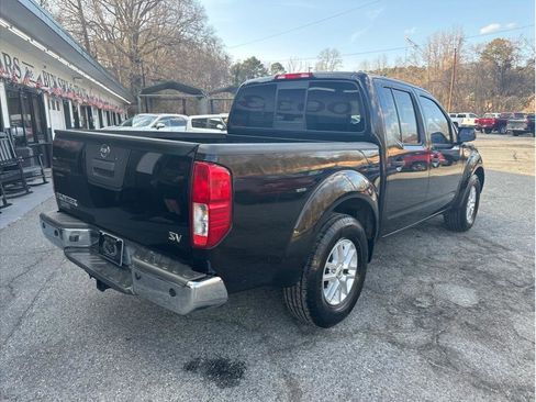 Used 2016 Nissan Frontier SV w/ SV Value Truck Package image 6
