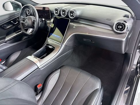 Certified 2025 Mercedes-Benz CLE 300 4MATIC Coupe image 17