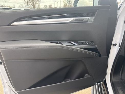 New 2026 Cadillac Escalade ESV Sport w/ Touring Package image 10