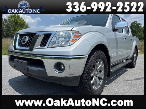 Used 2019 Nissan Frontier SL AWD/4WD image 1