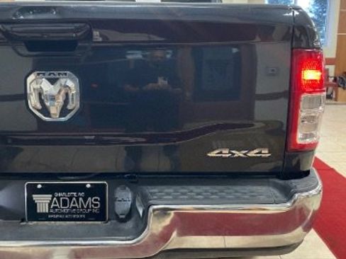 Used 2021 RAM 2500 Big Horn image 27