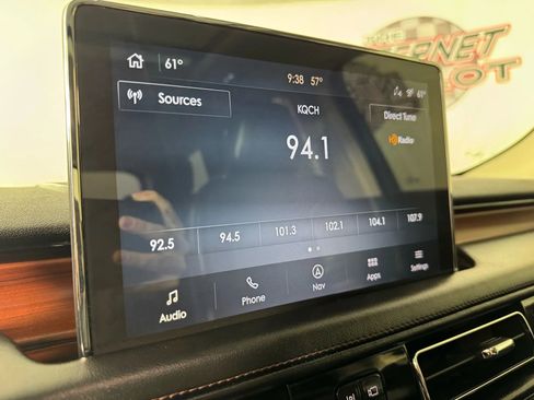 Used 2020 Lincoln Aviator Reserve w/ Equipment Group 202A image 19