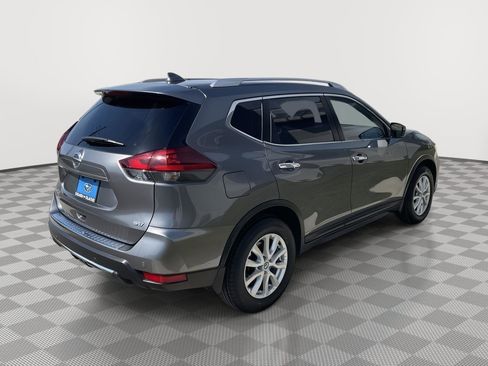 Used 2019 Nissan Rogue SV image 14