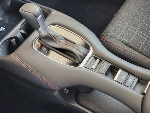 New 2026 Honda HR-V Sport image 16