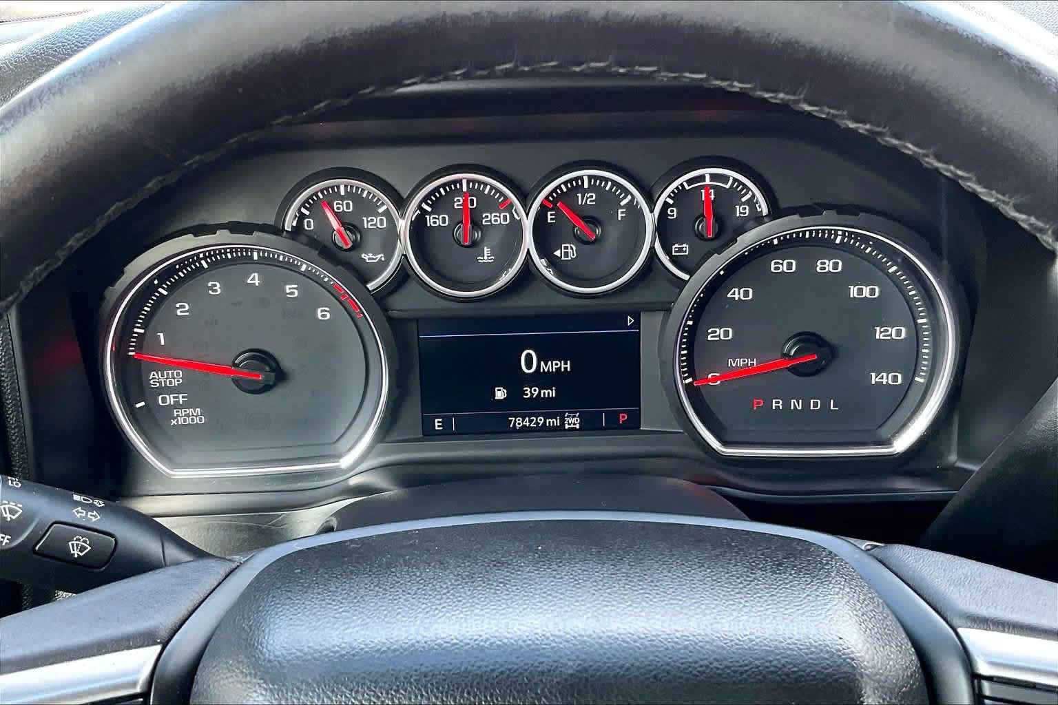 Used 2021 Chevrolet Silverado 1500 LT Trail Boss w/ Convenience Package II AWD/4WD image 16