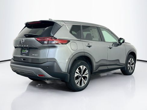 Used 2023 Nissan Rogue SV AWD/4WD image 9