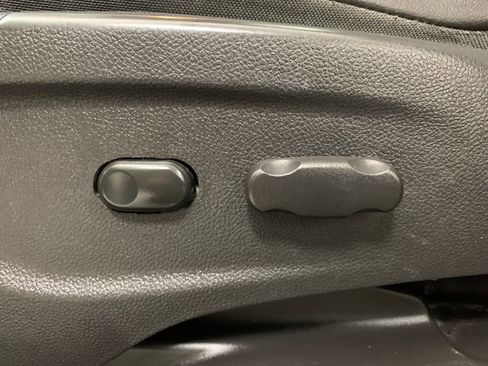 Used 2020 Chevrolet Trax Premier image 5