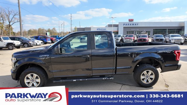Used 2015 Ford F150 XL w/ Equipment Group 101A Mid AWD/4WD image 4