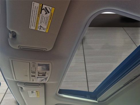 Used 2015 MAZDA CX-9 Touring w/ Touring Technology Package image 10