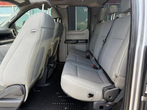 Used 2022 Ford F250 XL w/ Power Equipment Group image 9