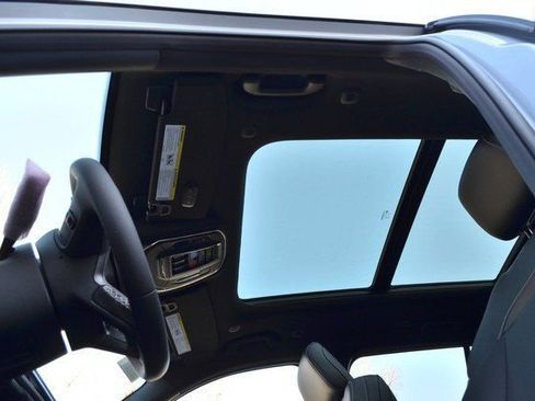 New 2025 Jeep Grand Cherokee Limited image 30