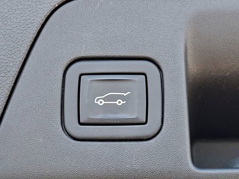 Used 2023 Buick Envision Preferred image 29