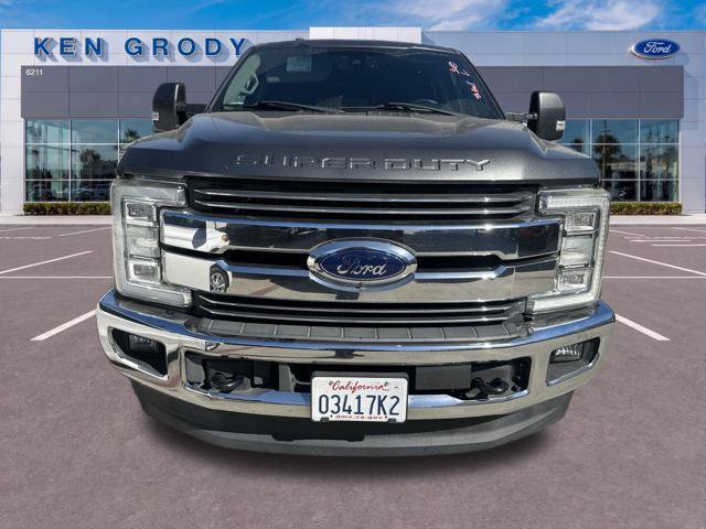 Used 2017 Ford F250 Lariat w/ Lariat Ultimate Package AWD/4WD image 3