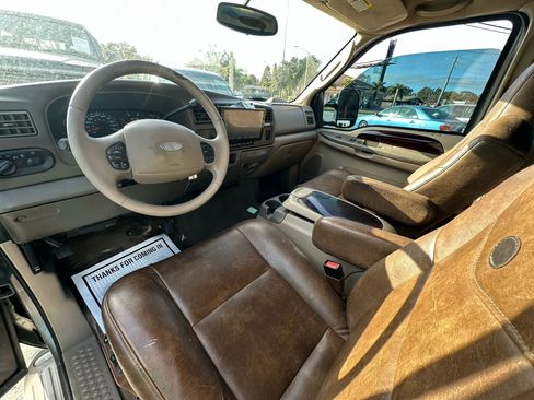 Used 2003 Ford Excursion Limited RWD image 8