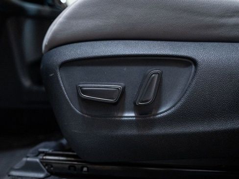 Used 2024 Toyota Sienna LE image 15