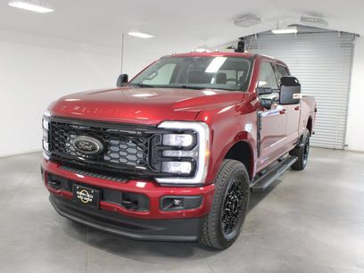 New 2026 Ford F250 Lariat w/ Black Appearance Package
