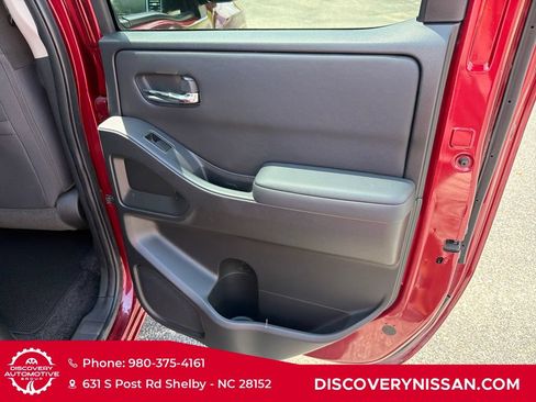 Certified 2022 Nissan Frontier SV AWD/4WD image 32