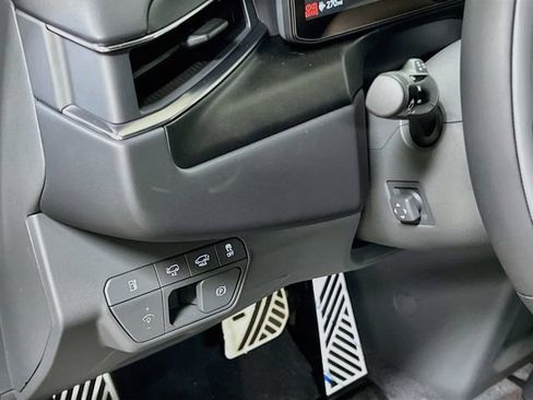 New 2026 Kia EV9 GT-Line AWD/4WD image 10