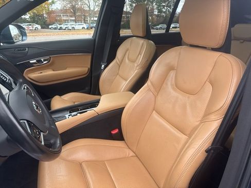 Used 2022 Volvo XC90 T6 Inscription image 19