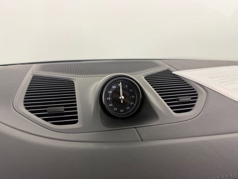 Certified 2024 Porsche Cayenne S image 22