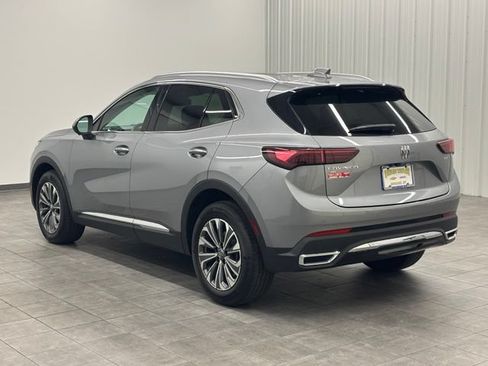 Used 2025 Buick Envision Preferred AWD/4WD image 4