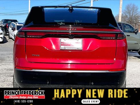 Used 2025 Jeep Wagoneer S Limited image 4