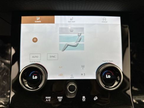 Used 2022 Land Rover Range Rover Evoque S AWD/4WD image 19
