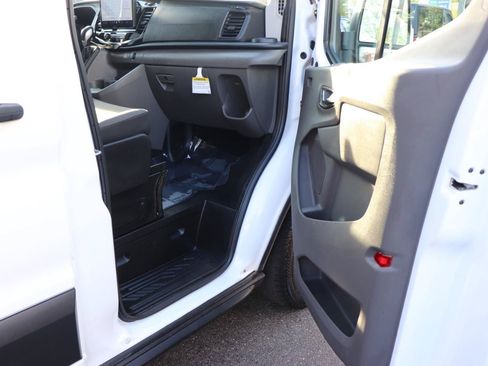 Used 2026 Ford Transit 350 XLT RWD image 15