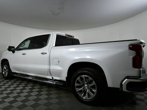 Used 2022 Chevrolet Silverado 1500 High Country w/ Safety Package II image 14