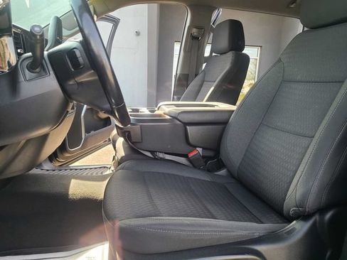 Used 2022 Chevrolet Silverado 1500 LT AWD/4WD image 17