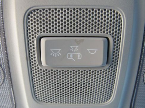 Used 2019 Kia Optima LX image 51