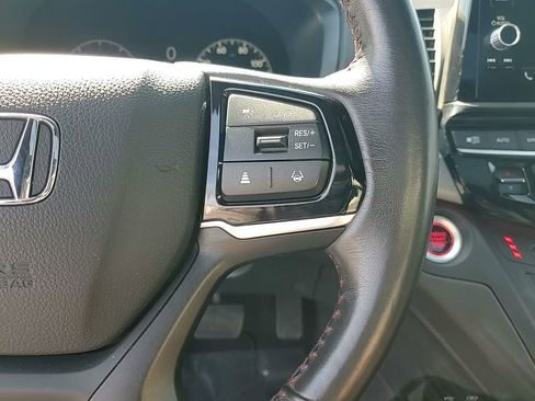 Used 2025 Honda Odyssey Sport-L image 19