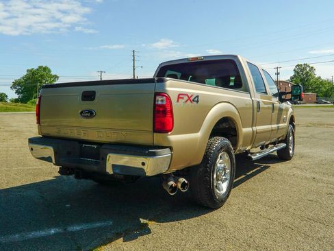 Used 2014 Ford F250 XLT w/ XLT Value Package AWD/4WD image 3