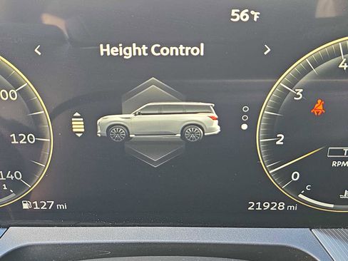 Certified 2025 INFINITI QX80 Luxe image 21