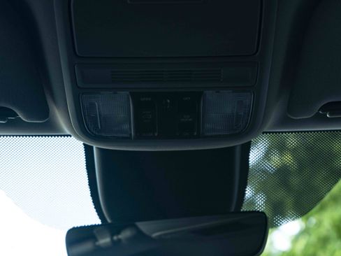 Used 2023 Honda Odyssey EX-L image 34