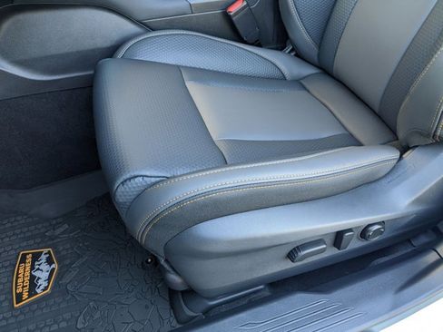 Used 2025 Subaru Outback Wilderness image 4