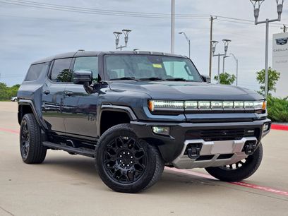 Used 2025 GMC Hummer EV 3X w/ LPO, Dark Essentials Package