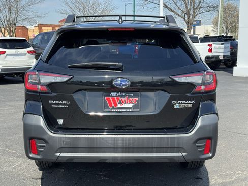 Used 2020 Subaru Outback Premium image 20