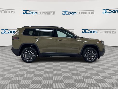 New 2026 Jeep Cherokee Laredo AWD/4WD image 9