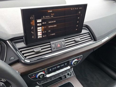 Certified 2023 Audi Q5 2.0T Premium w/ Convenience Package image 14