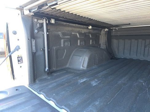 Used 2019 GMC Sierra 1500 AT4 w/ Technology Package image 18