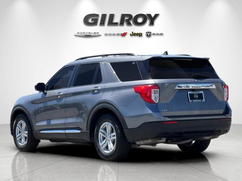 Used 2021 Ford Explorer XLT RWD image 6