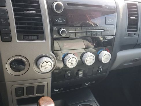 Used 2012 Toyota Tundra Limited image 12